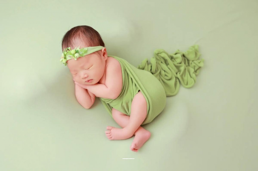 巴音郭楞蒙古宝宝多大可以不用拍嗝